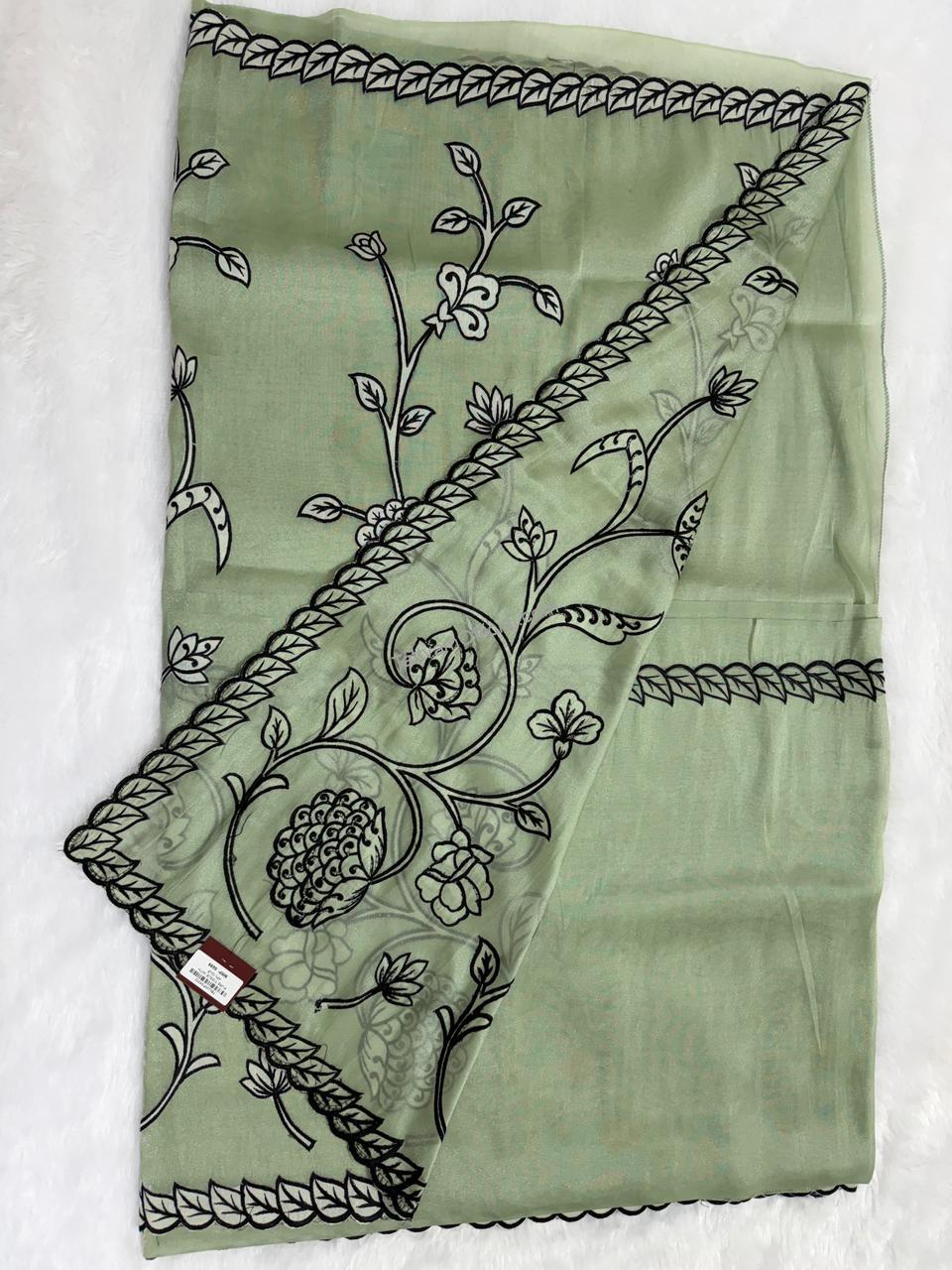 pure tissue with aplique work pure tissue with aplique work